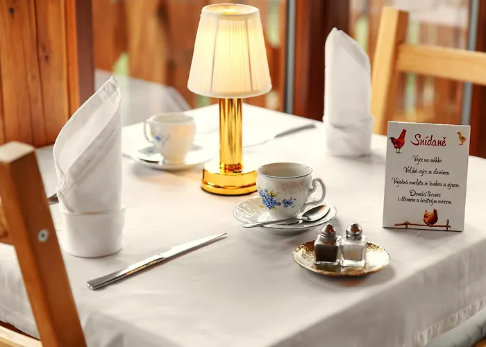 Hotel Křížový Vrch 3*